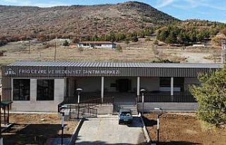 Yerli ve yabancı turistler için karşılama merkezi