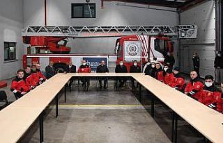 Yılbaşı gecesi görevi başındaki kamu çalışanlarına...
