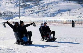 Yıldızdağı’nda kayak sezonu açıldı