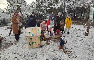 Yozgat’ta minik öğrenciler hayvanlar için yuva...