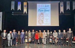 Yunus Emre şiir yarışması ödülleri sahiplerini...