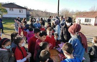 Zonguldak BEÜ öğrencileri Bakiler İlkokulu’nu...