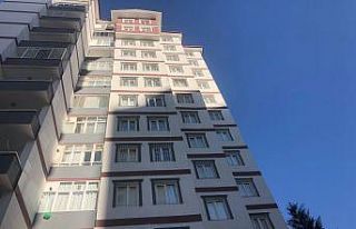 10. kattan düşen 12 yaşındaki çocuk hayatını...