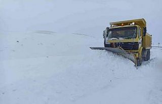 14 ilçede 270 mahalle yolu açıldı