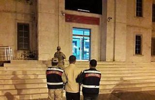 16 yıldır aranan katil zanlısı yatak odasında...