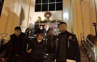 17 kilo eroini beline saran uyuşturucu tacirleri...