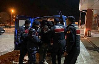 3 hırsızlık şüphelisi, 8’inci soygunda suçüstü...