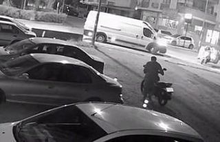 54 suç kaydı bulunan şahıs motosiklet çalarken...