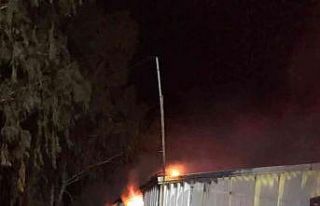 5 yıldızlı otelin marangoz atölyesi alevlere teslim...