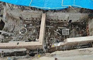 700 yıllık hamamda yeni bölümler ortaya çıktı