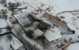 80 hayvanın telef olduğu ağıl gün ışığında...