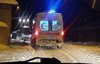 96 yaşındaki kalp hastası için karda zorlu mücadele
