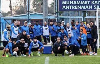 Adana Demirspor 2021’e galibiyetle başlayıp galibiyetle...