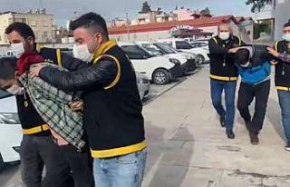 Adana’da 10 ayrı hırsızlık olayının zanlıları...