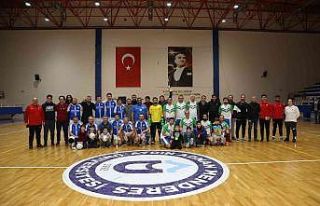 ADÜ’de ’Futsal Personel Turnuvası’ sona erdi