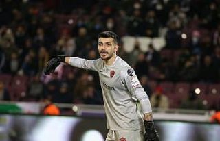 Ağabeyden kardeşe, babadan oğula geçen bir kalecilik...