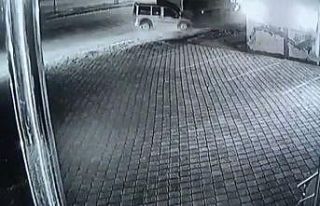 Ağrı’da ticari araç tıra arkadan çarptı: 1...