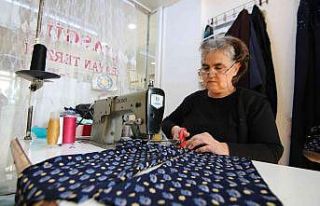 Ahi Çarşısı’nın en yaşlı kadın terzisi çırak...