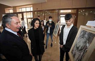 AİÇÜ’de tasarım sergisi açıldı