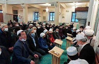 ‘Ailece namazda, milletçe duadayız’ programında...