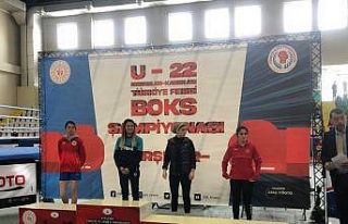 Akçadağ’ın altın eldivenleri şampiyon