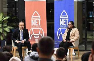 Aktaş’tan gençlere altın öğütler: "Radarlarınız...