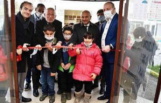 Altınova 1. Kitap Fuarı kapılarını açtı