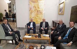 Ankara’da matbaacılar ve kırtasiyeciler Meclis’te...