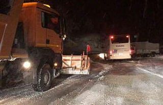 Antalya’da kar yağışı başladı