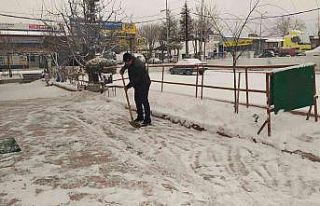 Antalya’nın Korkuteli ilçesinde kar kalınlığı...