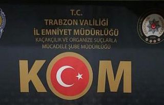 Aracında 5 ruhsatsız tabanca ile yakalandı