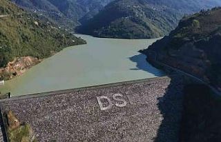 Aralarında 67 km mesafe olan iki barajın su seviyeleri...