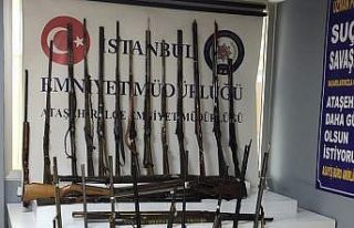 Ataşehir’de antika silah deposuna baskın: 35 tüfek...