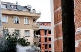 Avcılar’da elektrik kabloları bomba gibi patladı
