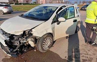 Aynı kavşakta yine kaza