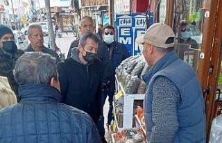 Ayvalık MHP halkın ve esnafın yanında