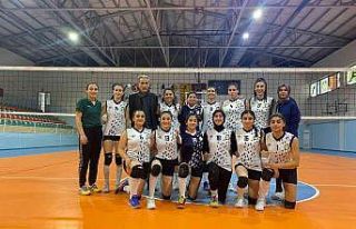 Bağlar Belediyespor Kadın Voleybol Takımı ikinci...