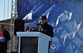 Bakan Akar: "Hiçbir zaman şehitlerimizin kanlarını...