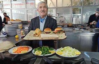 Balıkçı Kenan yarıyıl tatilinde öğrencileri...