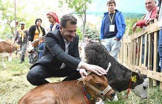 Balıkesir Büyükşehir Belediyesi’nden üreticiye...