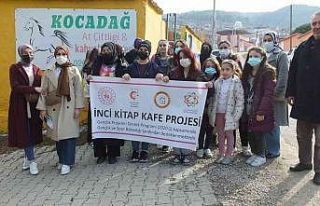 Balıkesir’de kız öğrencilere at binme dersi