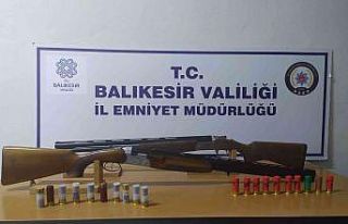 Balıkesir’de polisten 25 şahsa gözaltı