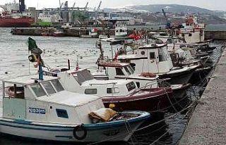 Bandırma’da fırtına etkili oluyor