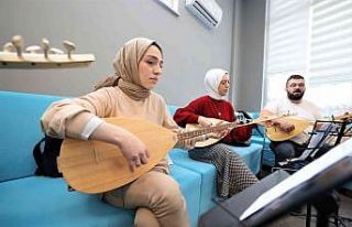 Başiskele Müzik Okulları’nda eğitim devam ediyor