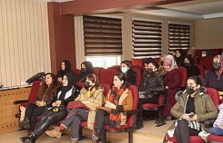 Başkale’de kadınlara ‘En İyi Narkotik Polisi...