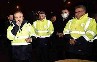 Başkan Aktaş’tan ulaştıran ekibe şantiyede...