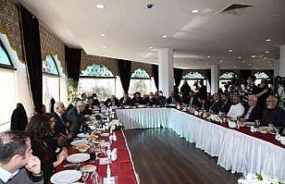 Başkan Altınok basın mensuplarıyla bir araya geldi