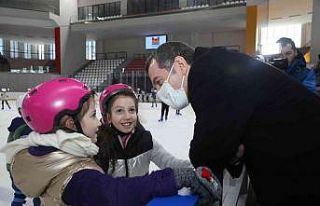 Başkan Arısoy: “15 bin yavrumuza temel paten eğitimi...