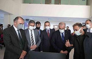 Başkan Arslan: “Fırat Teknokent şehir için değer...