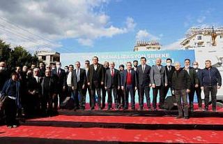 Başkan Böcek: “Finike’nin çözülemeyen kanalizasyon...
